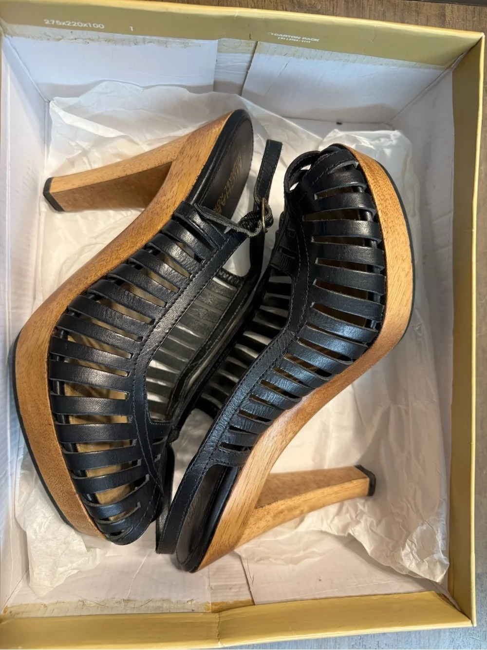 Michael Kors Black Leather Cutout Slingback Peep-Toe Heels Size 8